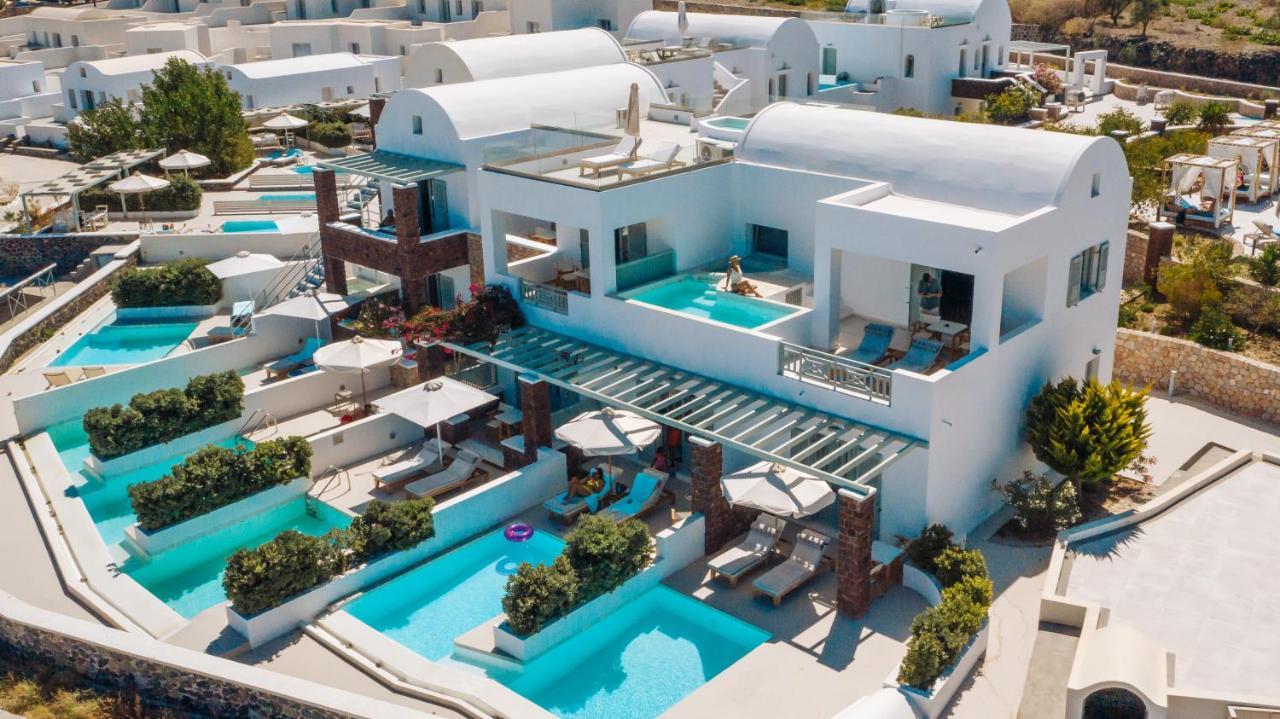 Astro Palace Hotel & Suites Фира Екстериор снимка
